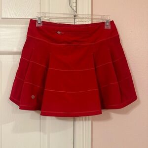 RED LULULEMON SKIRT!!